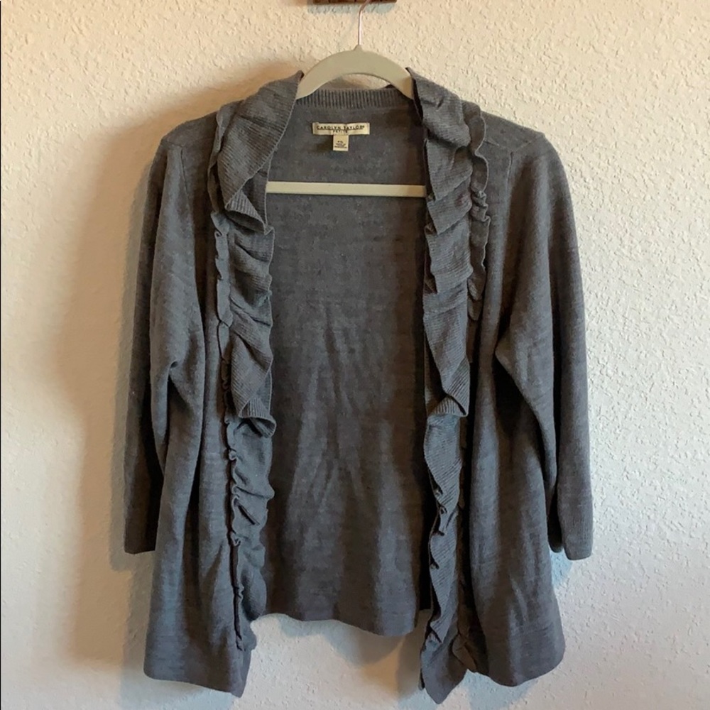 Gray 3/4 sleeve cardigan with ruffles.